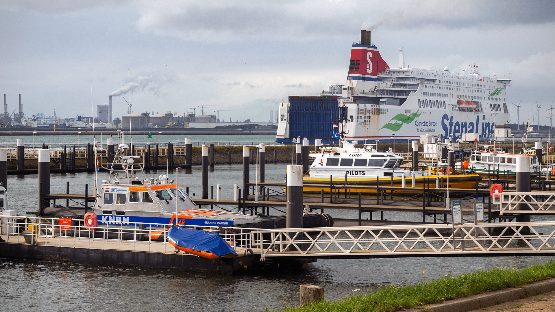 Eine Website für Ihr Unternehmen oder Ihre Organisation von ComBron in Hoek van Holland (Rotterdam) erstellen lassen.
